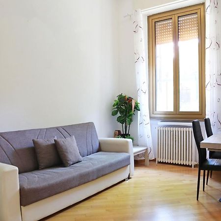 Cenisio Comfort House Milan Exterior photo