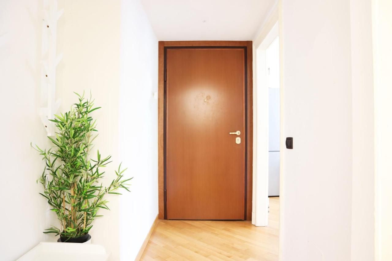 Cenisio Comfort House Milan Exterior photo
